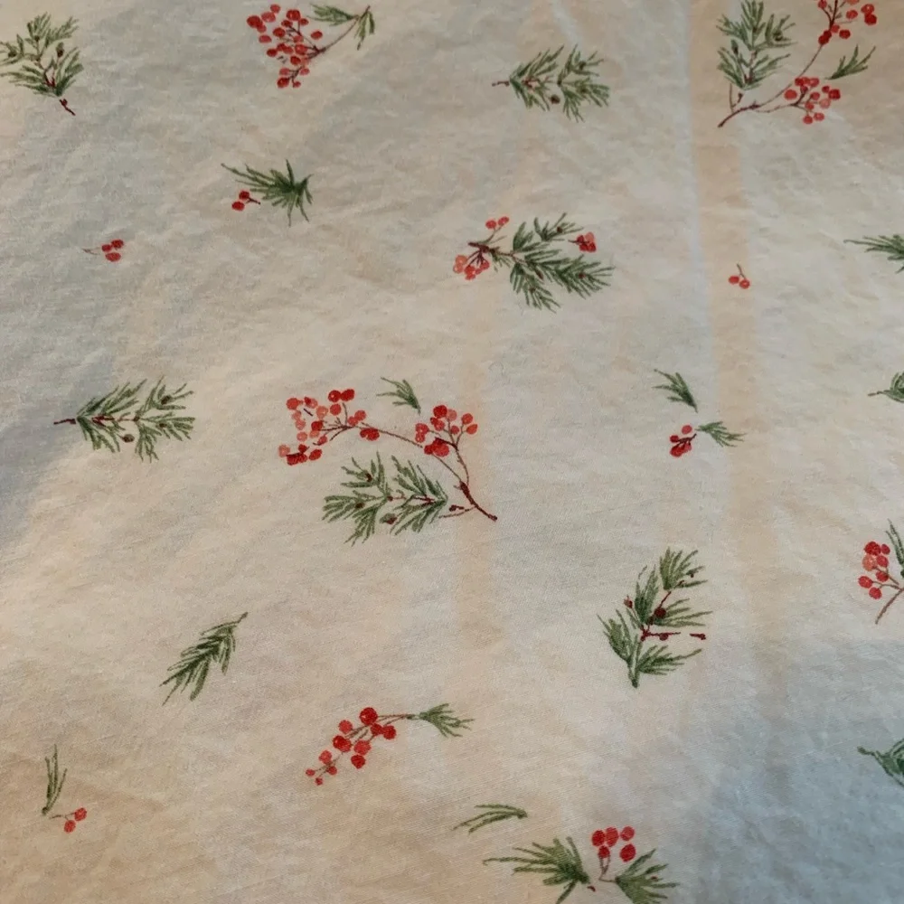 Ralph Lauren Holly Berry Cream Top Sheet